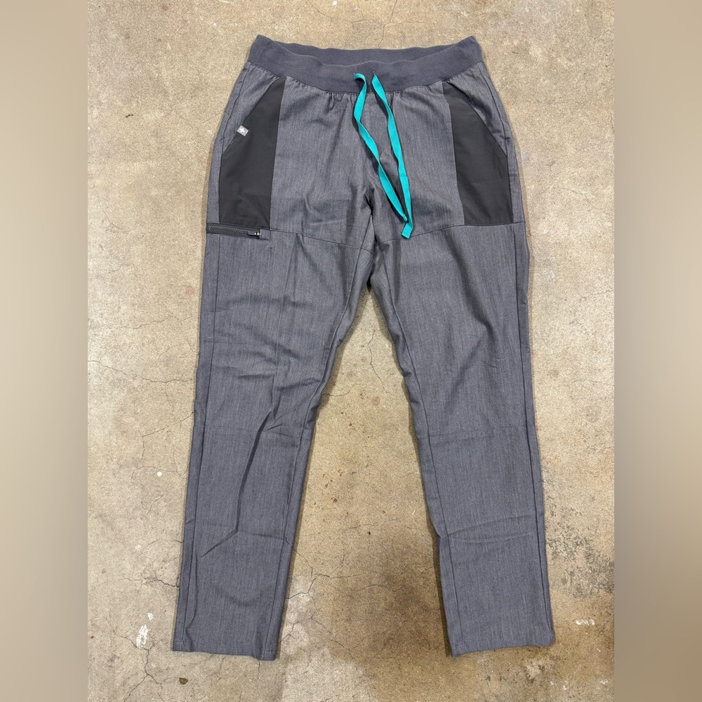 Figs Manari Women’s Scrub Pants - Graphite